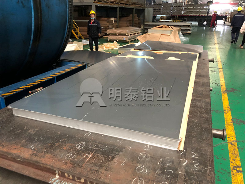 尊龙凯时屋面板用3004铝板严格执行国标-质量可靠