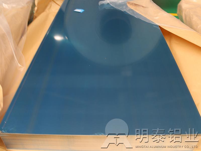 3004铝镁锰板价格多少-尊龙凯时铝业大型铝板厂家出厂价格更优惠