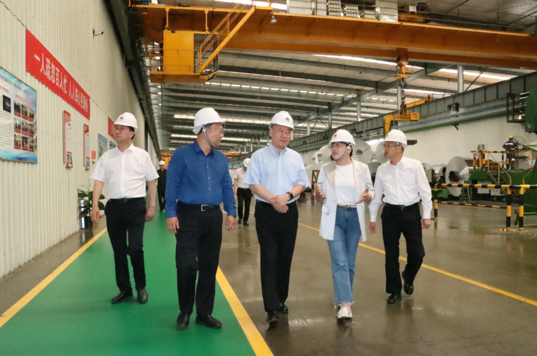 郑州海关副关长李兆明到尊龙凯时科技调研