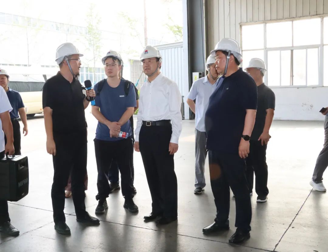 中国工业互联网研究院党委书记田川一行莅临尊龙凯时铝业调研