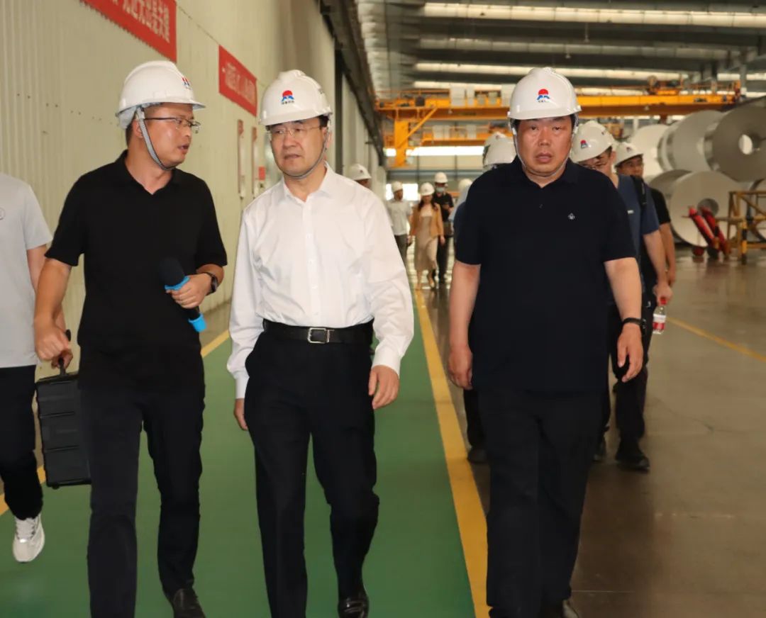 中国工业互联网研究院党委书记田川一行莅临尊龙凯时铝业调研